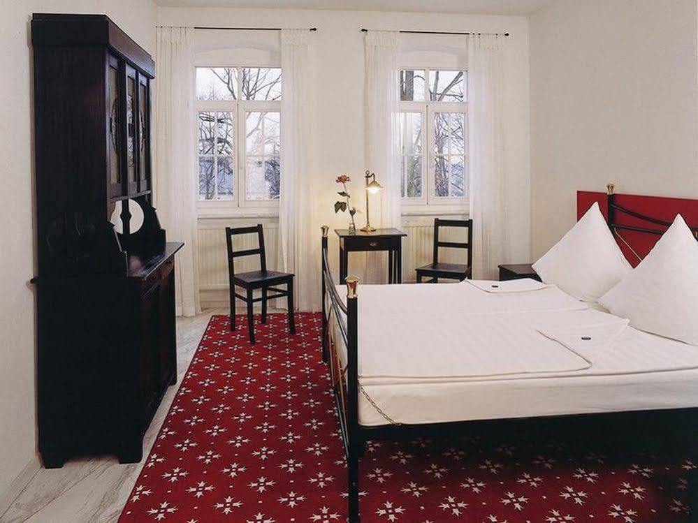 Hotel Saechsischer Hof Scheibenberg Extérieur photo